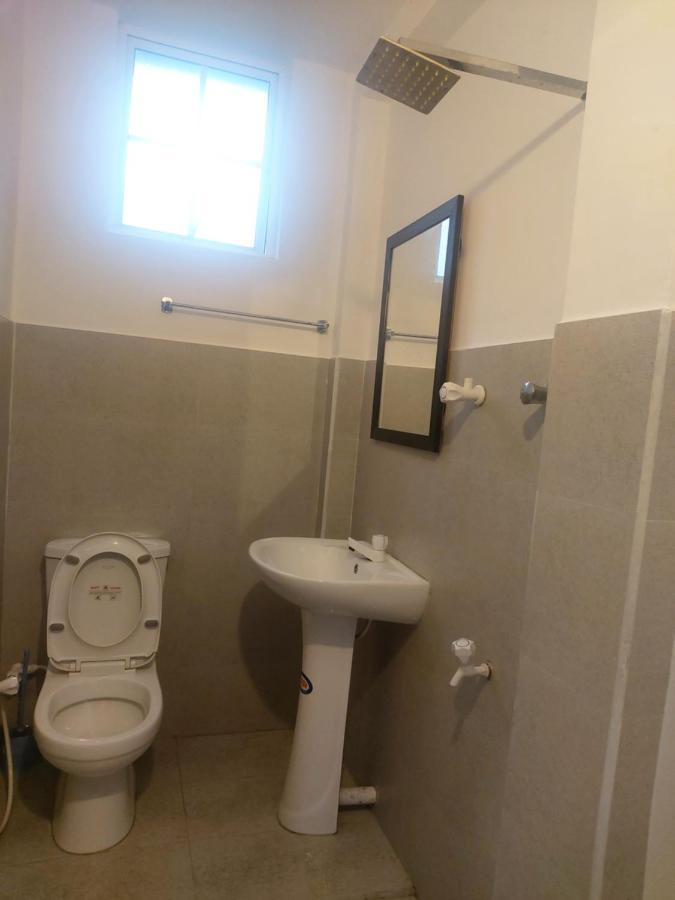 Anusha Apartment 15 Homestay Ґалле Екстер'єр фото
