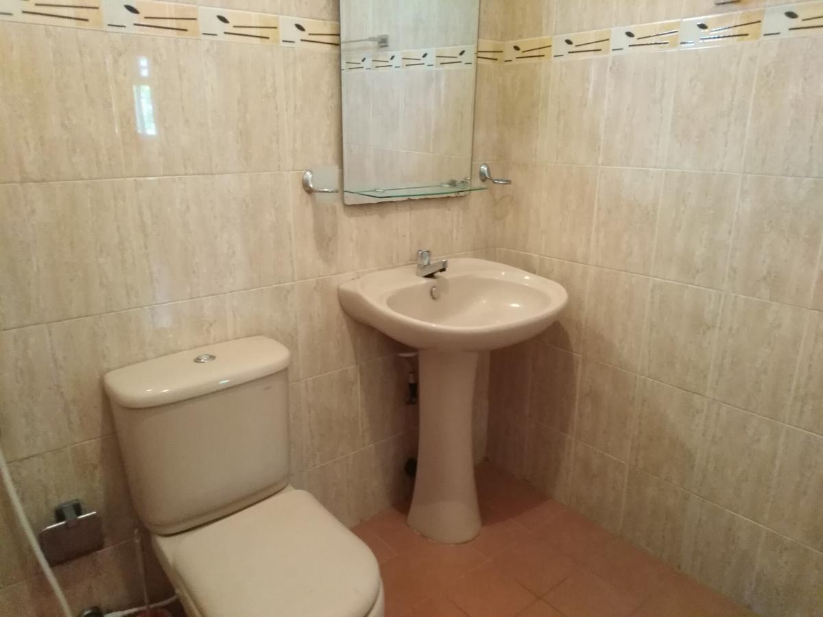 Anusha Apartment 15 Homestay Ґалле Екстер'єр фото