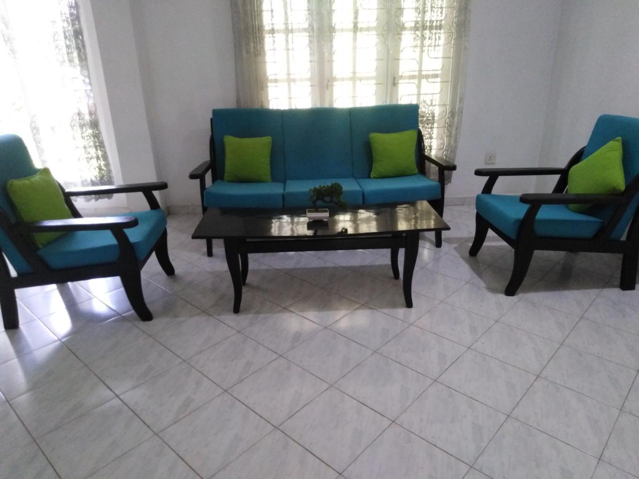 Anusha Apartment 15 Homestay Ґалле Екстер'єр фото