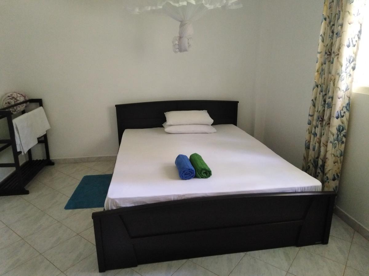 Anusha Apartment 15 Homestay Ґалле Екстер'єр фото